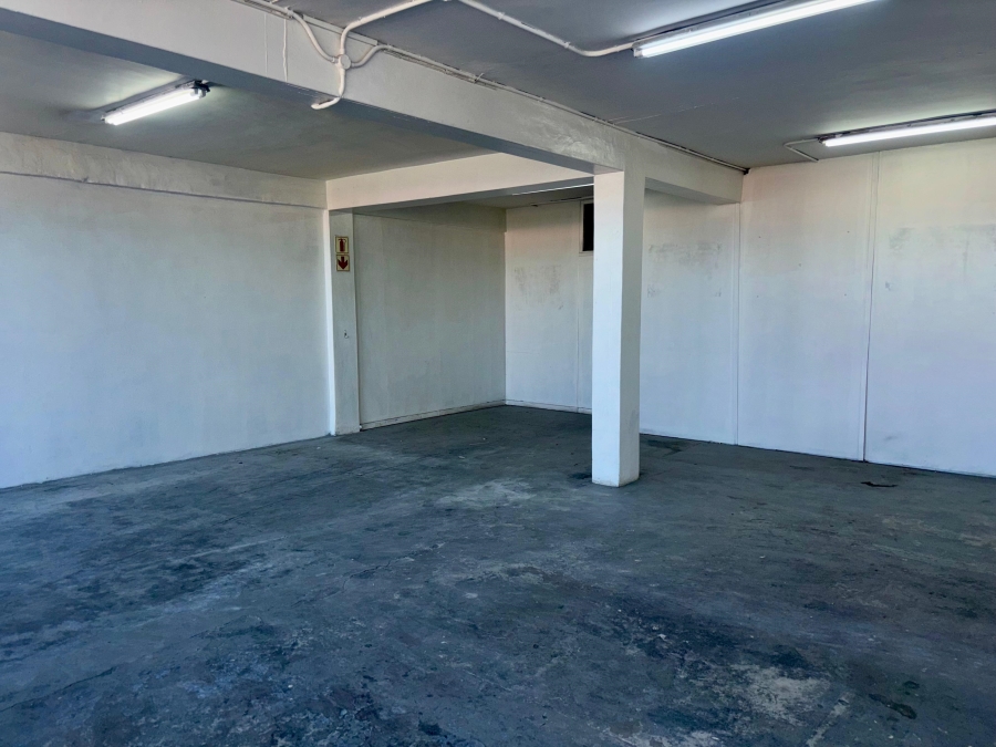 To Let Commercial Property for Rent in Triangle Farm Western Cape